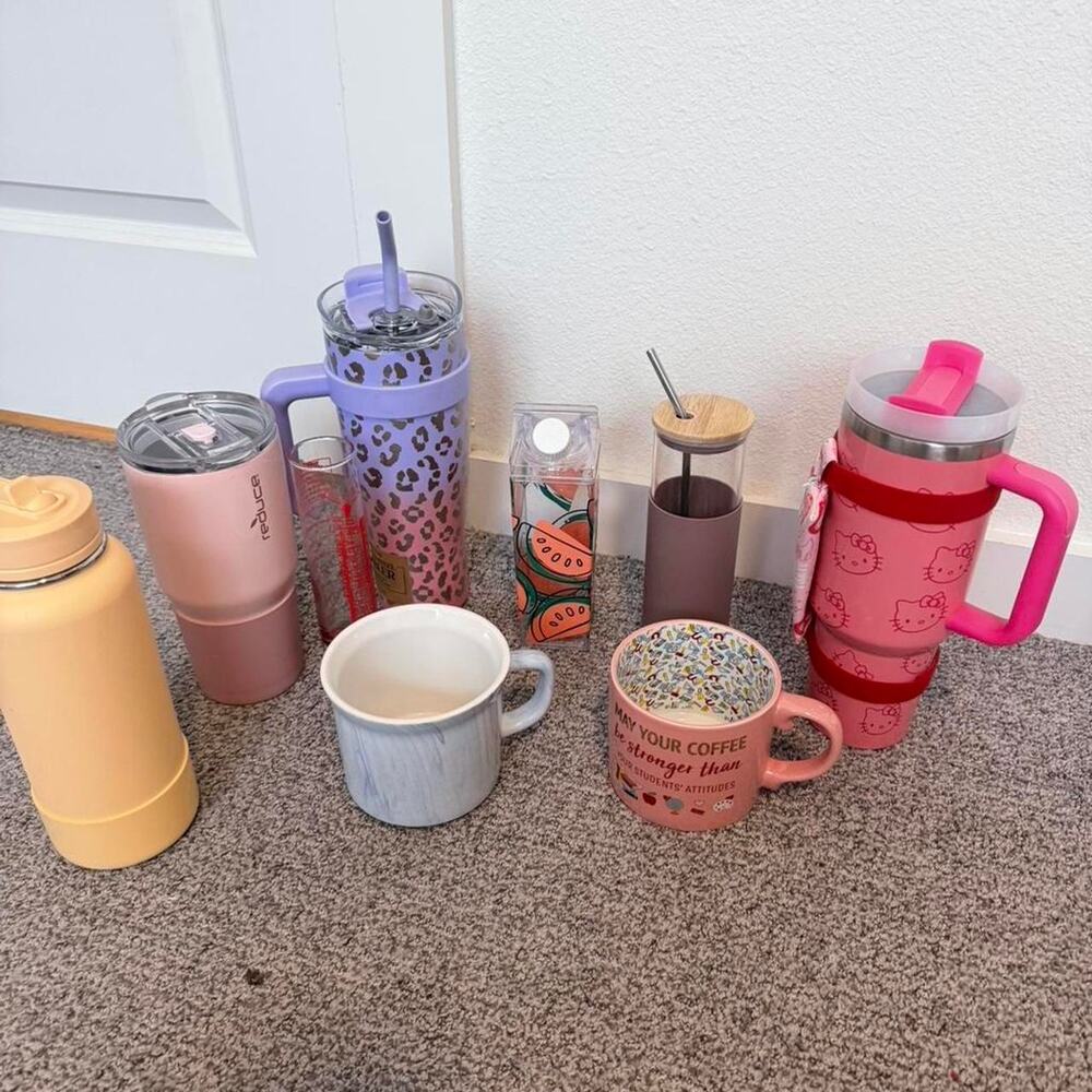 Bundle of tumblers reusable waterbottle